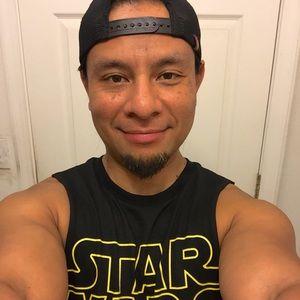 Meet your Posher, Carlos